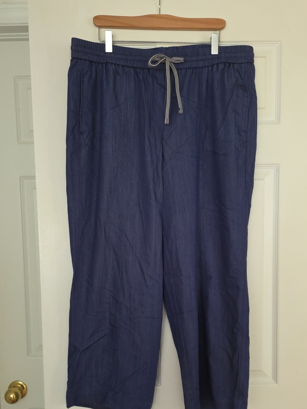 Women's Navy Drawstring Casual Pants